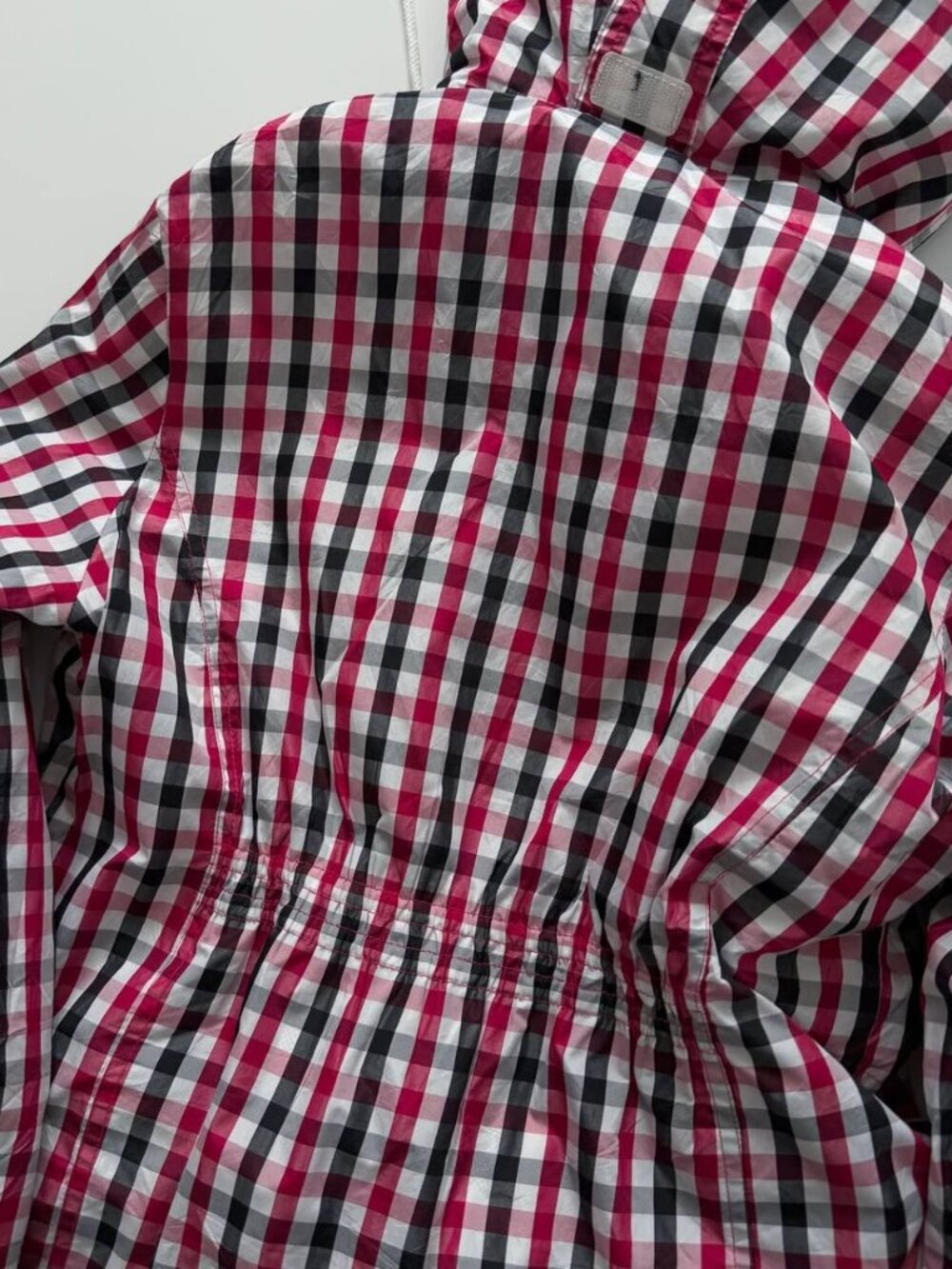 Vintage Plaid Windbreaker Jacket – Red Black White Checkered Hooded Lightweight - Picture 3 of 4